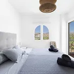Stella Maris, 2 Bedroom *