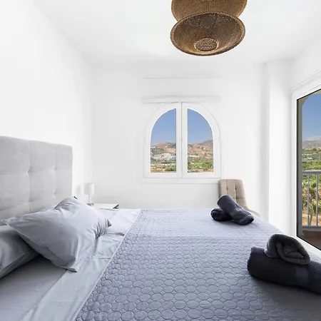 Stella Maris, 2 Bedroom *